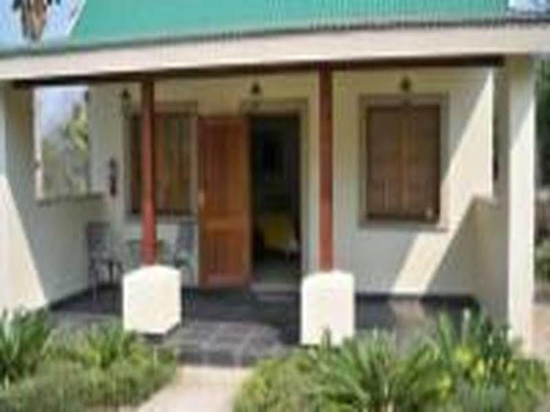 화이트 리버 컨트리 레인 로지 B&B 외부 사진